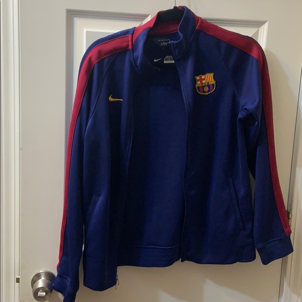 Barcelona zip up